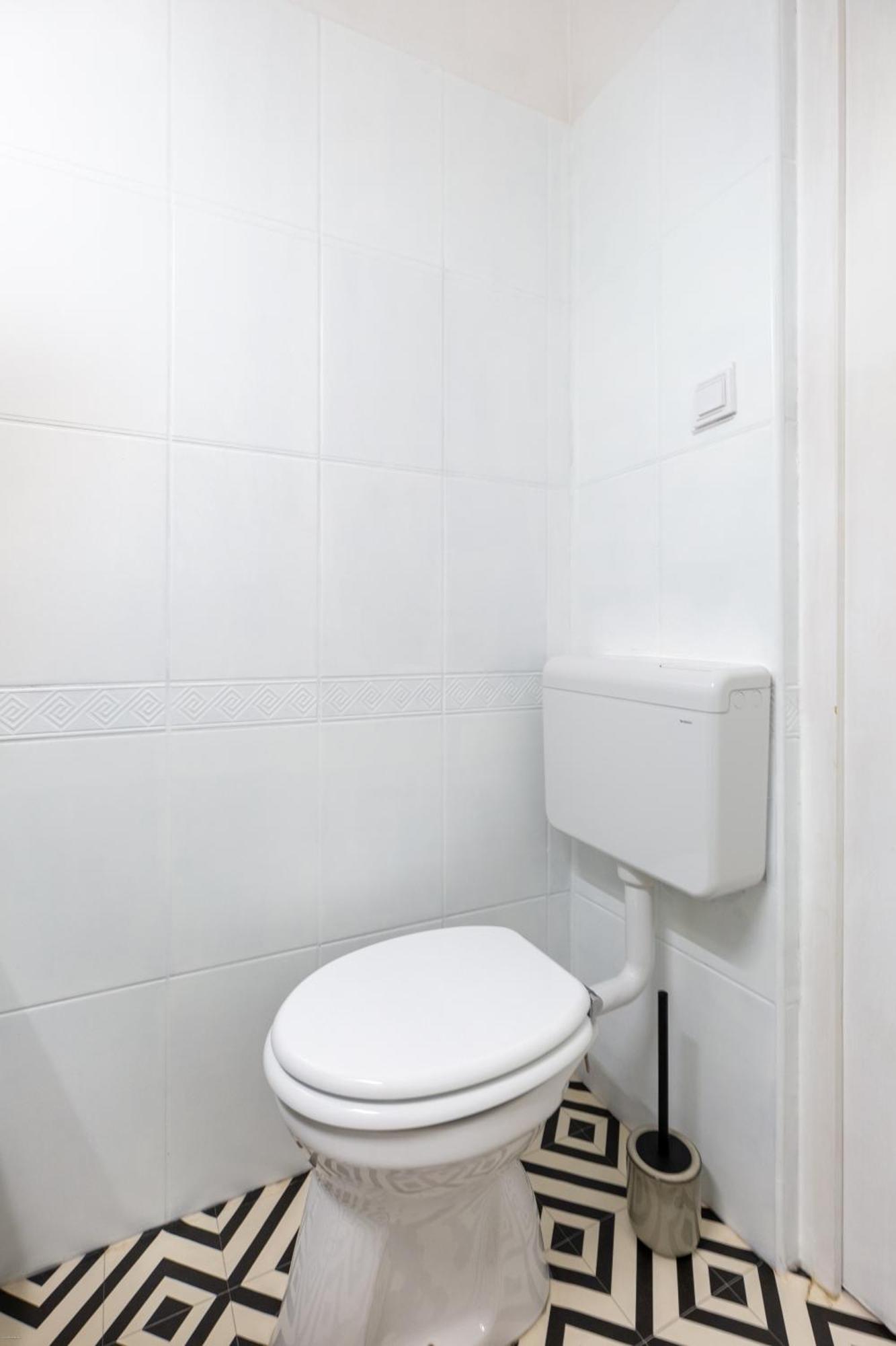 Jp23 Janos Pal Papa Apartment Budapest Exteriör bild